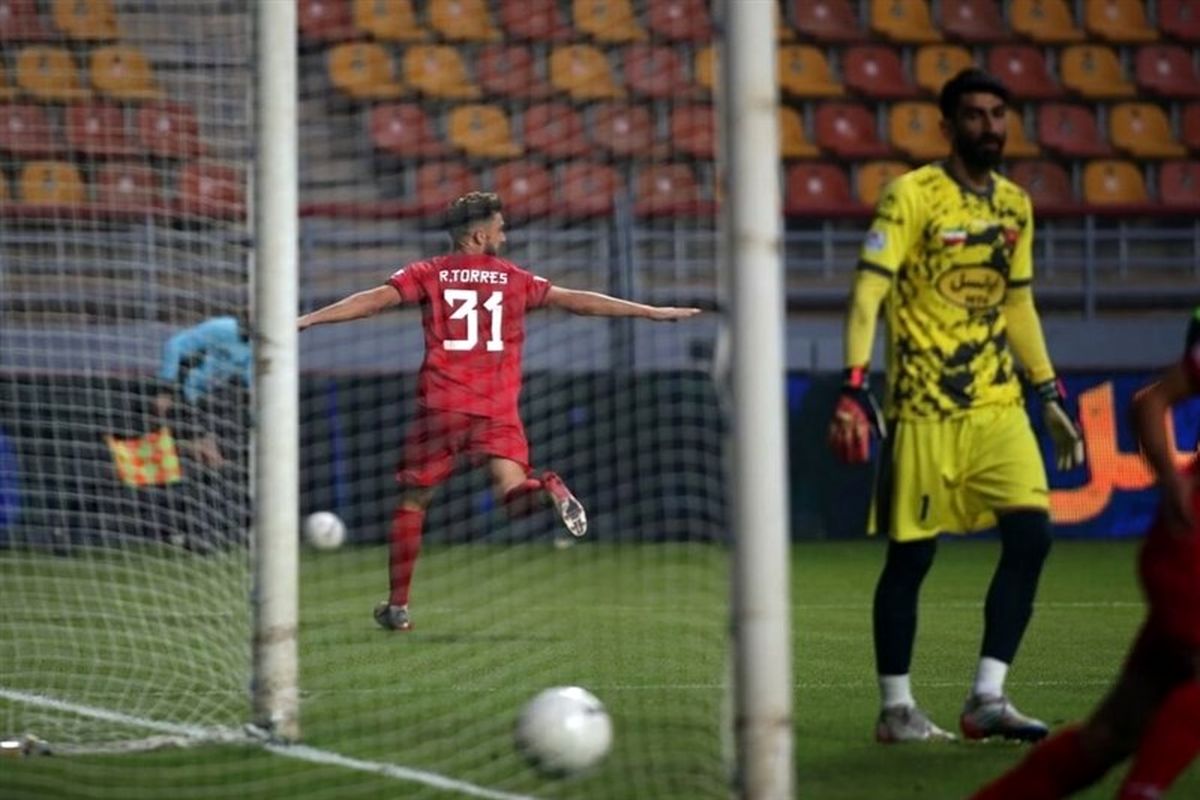 گزینه نکونام یک قدم به استقلال نزدیک تر شد