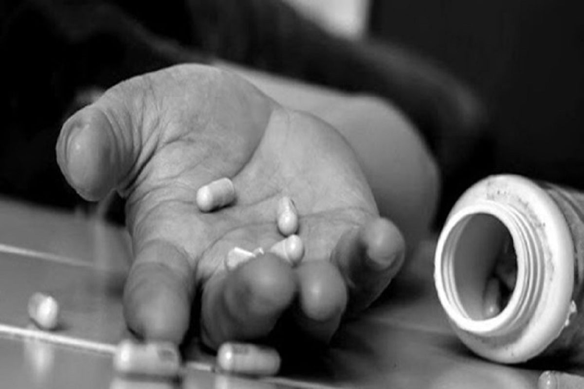 خودکشی دختر جوان مقابل چشم زن همسایه