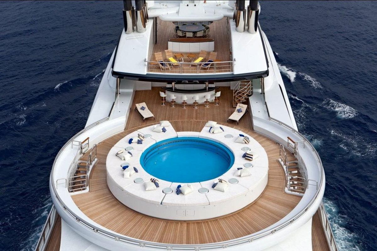 لاکچری بازی‌های بن سلمان