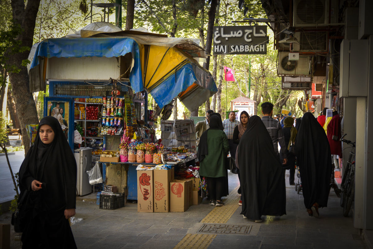 قانون جدید برای پول درآوردن دکه ها