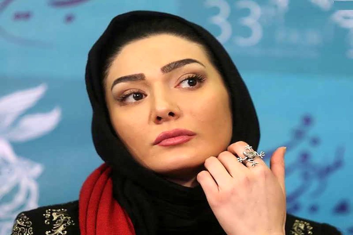 جامپسوت خوش رنگ هنرپیشه پرحاشیه سوژه شد