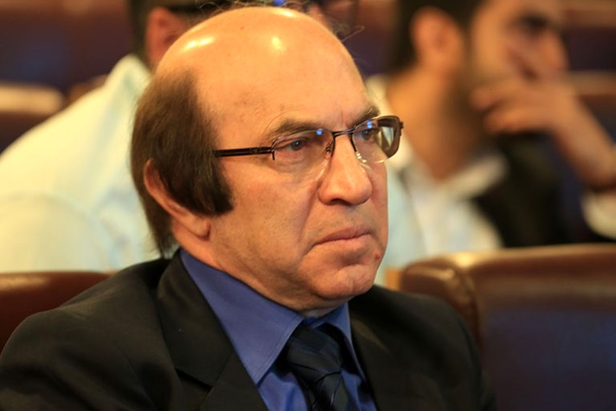 استقلال شانس قهرمانی دارد / به نکونام ایمان دارم