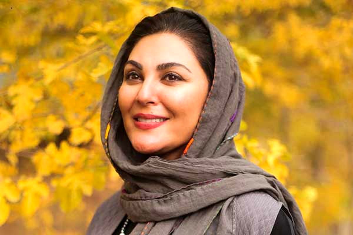 لاله اسکندری با این پوشش دوباره خودی نشان داد