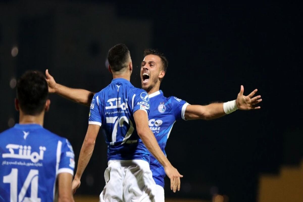 مدافع استقلال یک شبه سه سال پیر شد!