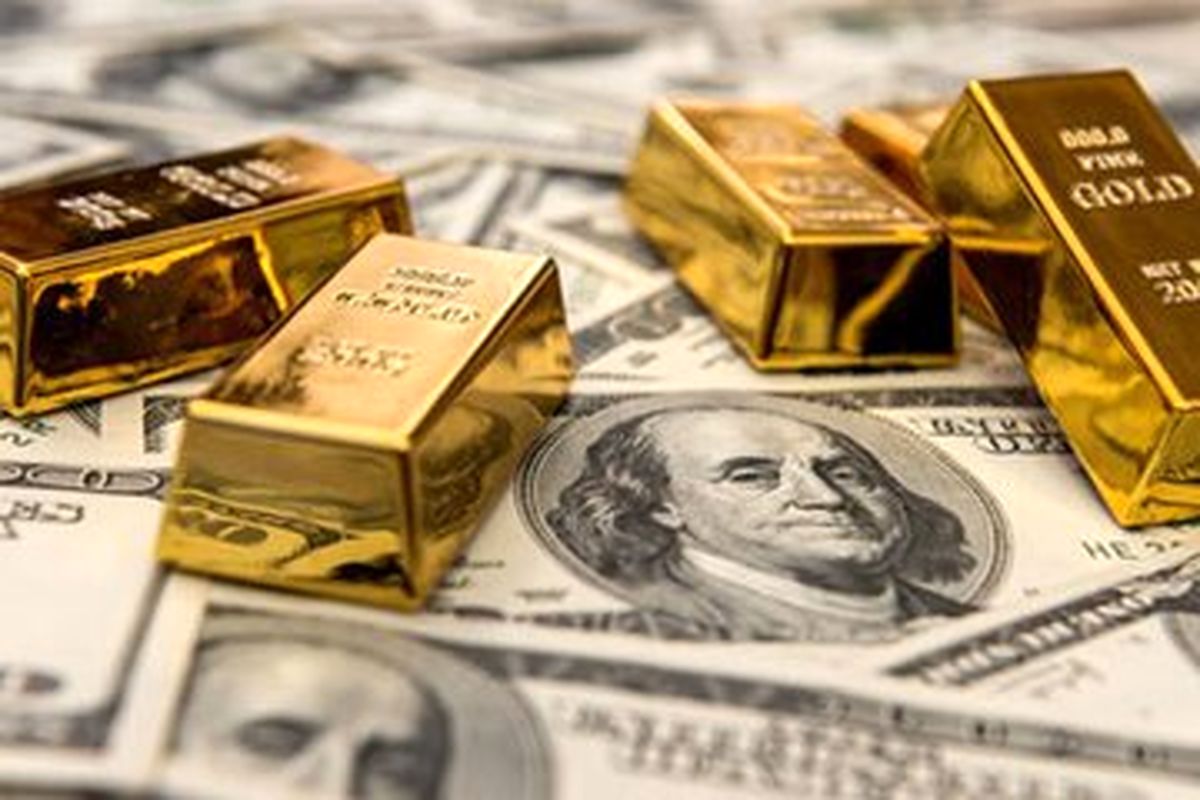 طلا با مخ زمین خورد