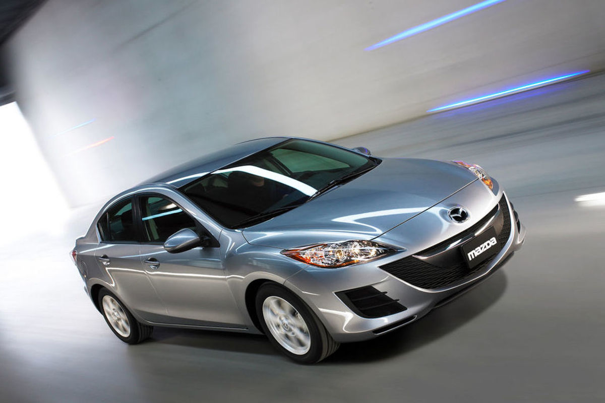 ریزش قیمت مزدای مورد علاقه ایرانی ها