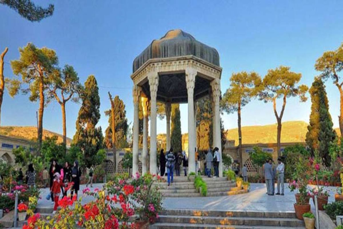 سفر ۳ روزه به شیراز چقدر آب می‌خورد؟