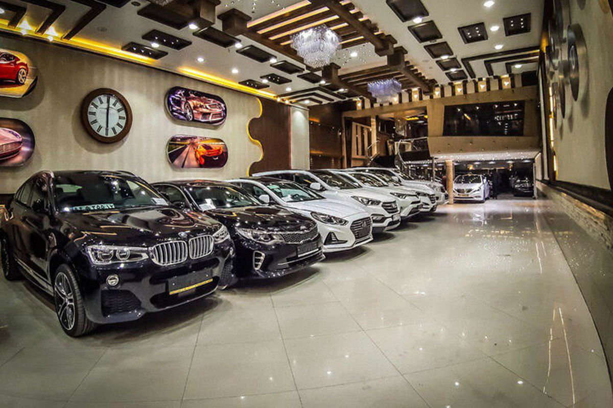 روند ریزش قیمت خودرو سرعت گرفت