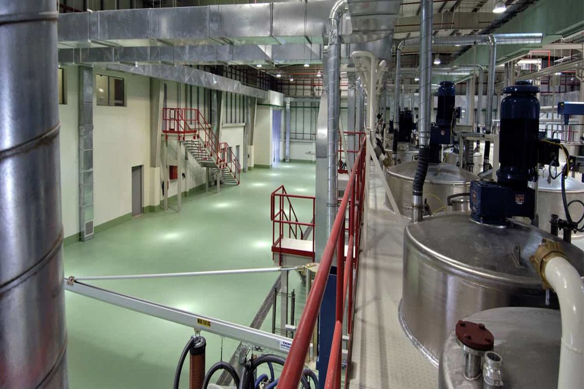 واردات ماشین‌آلات برای تولیدکنندگان، تضمینی شد