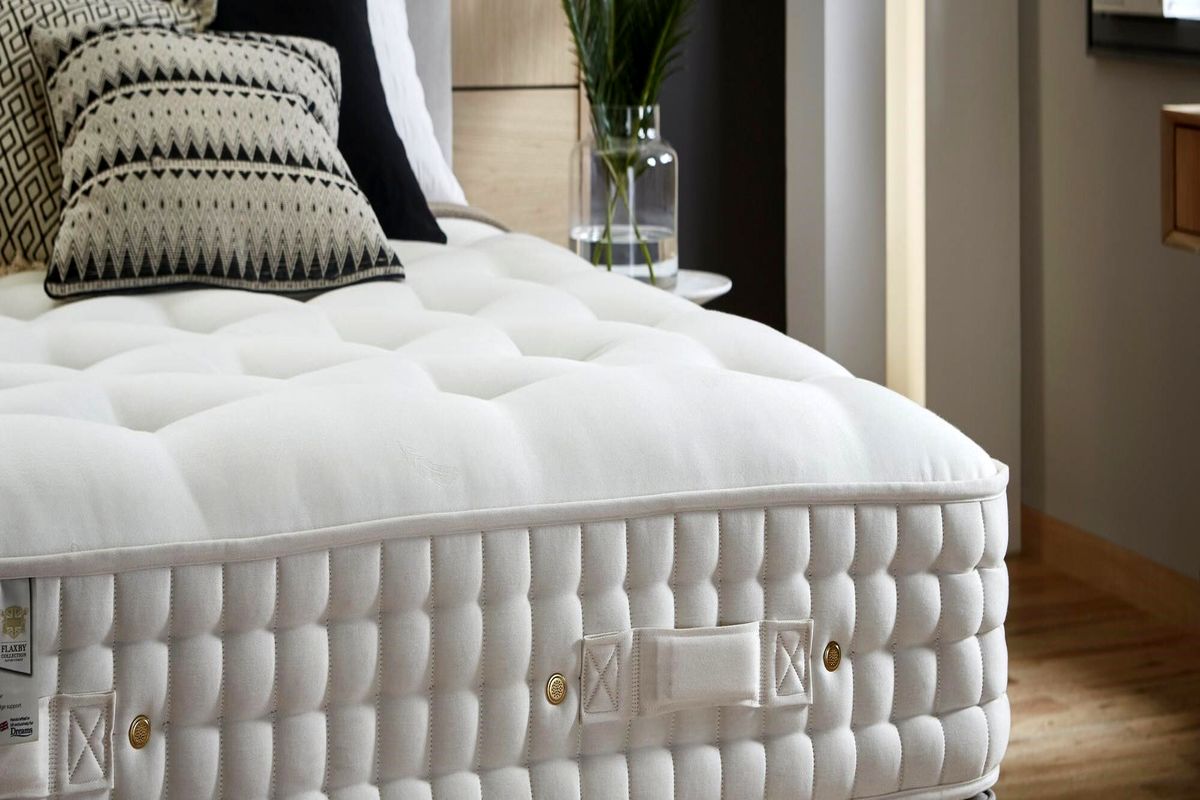 خرید تشک طبی چقدر پول می خواهد؟