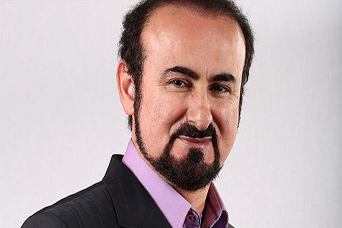 خشم بی حد خواننده سرشناس به شایعه مهاجرتش