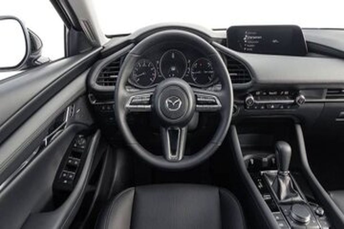 بازگشت خاص مزدا ۳ با این شمایل به بازار به ایران + عکس