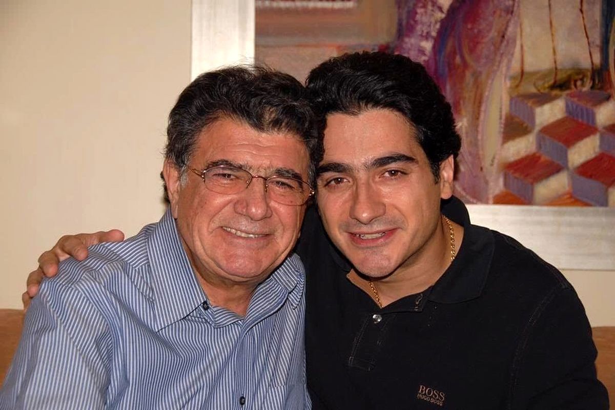 ساعت ۹۰۰ میلیونی همایون شجریان + عکس