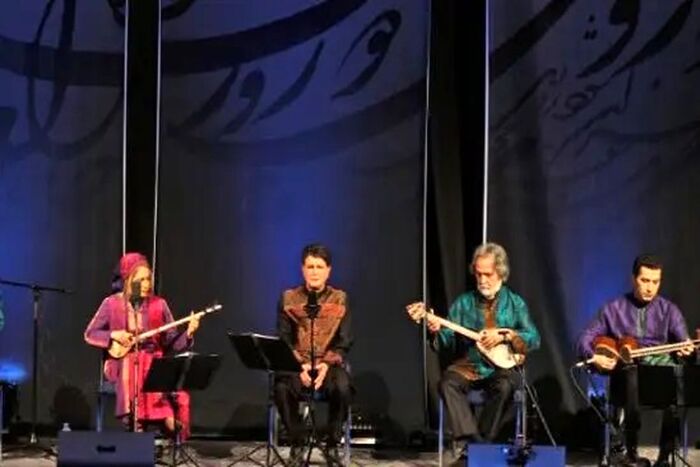 فقط صداست که می ماند