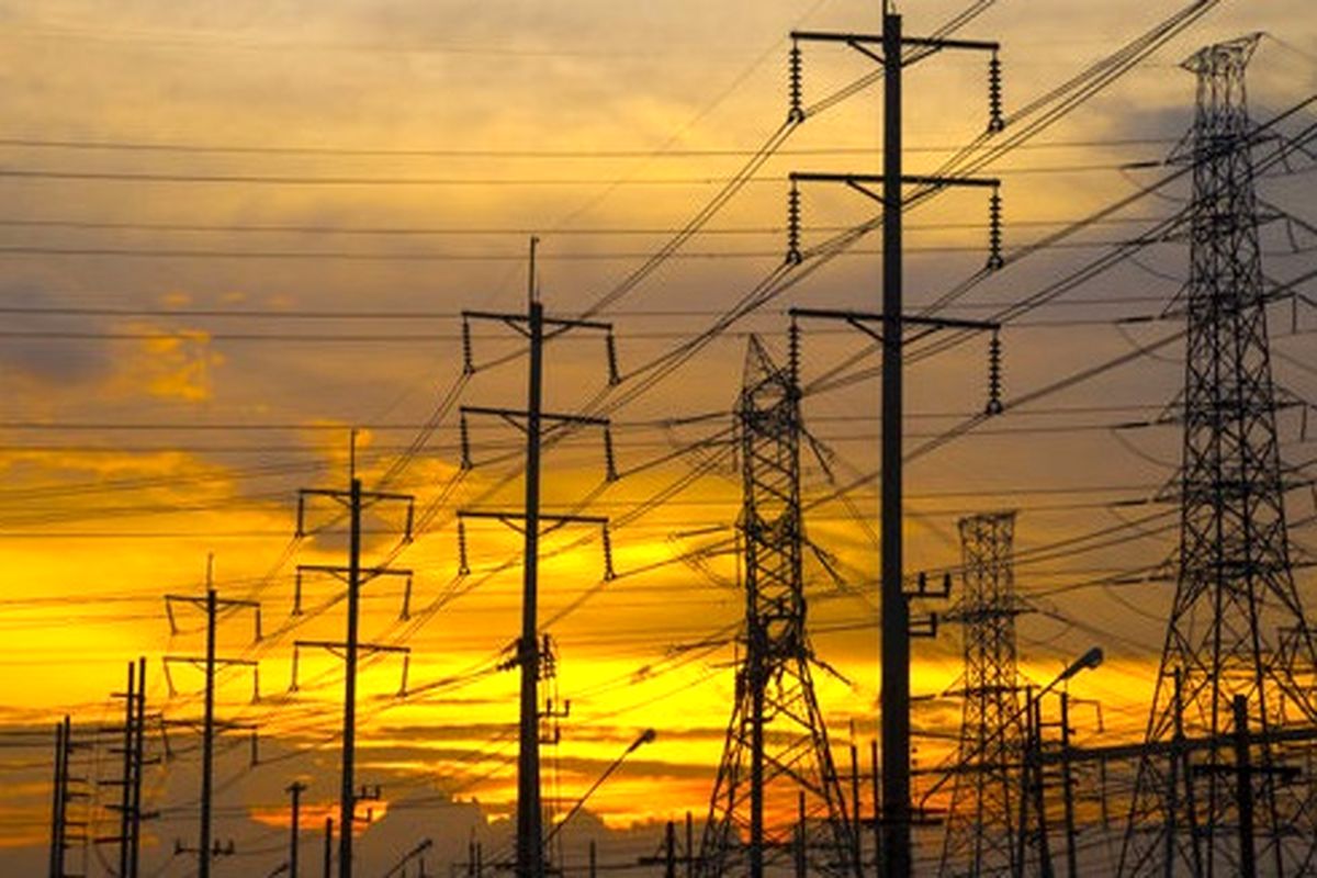 مجوز مجلس به بخش خصوصی برای صادرات برق / وزارت نیرو مکلف به همکاری شد