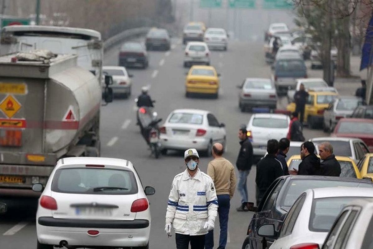 ۳۵ درصد خودروها بدون معاینه فنی هستند/طرح جدید پلیس از  ابتدا اجرا می شد