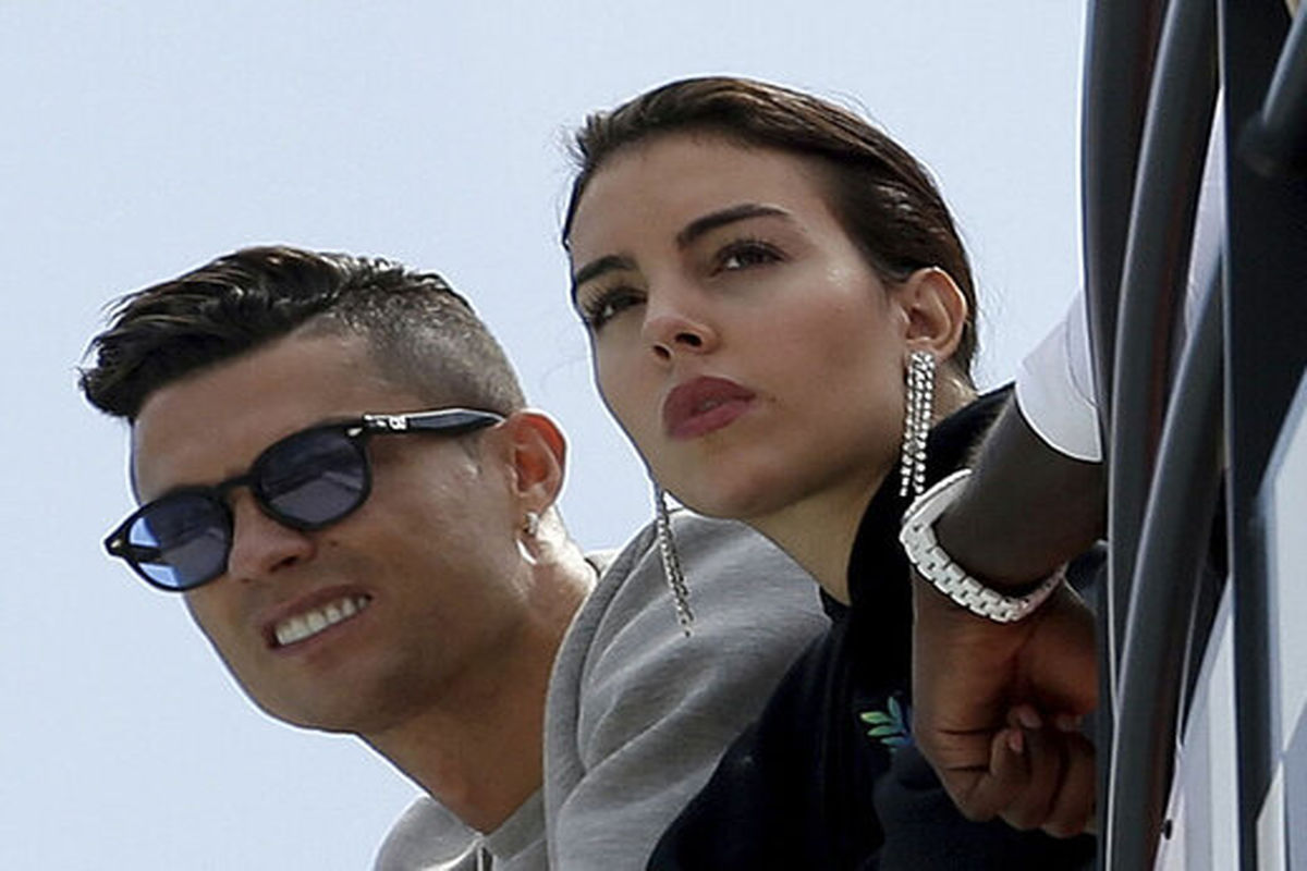 احترامی که جورجینا رودریگز برای عرب ها قائل شد + تصاویر