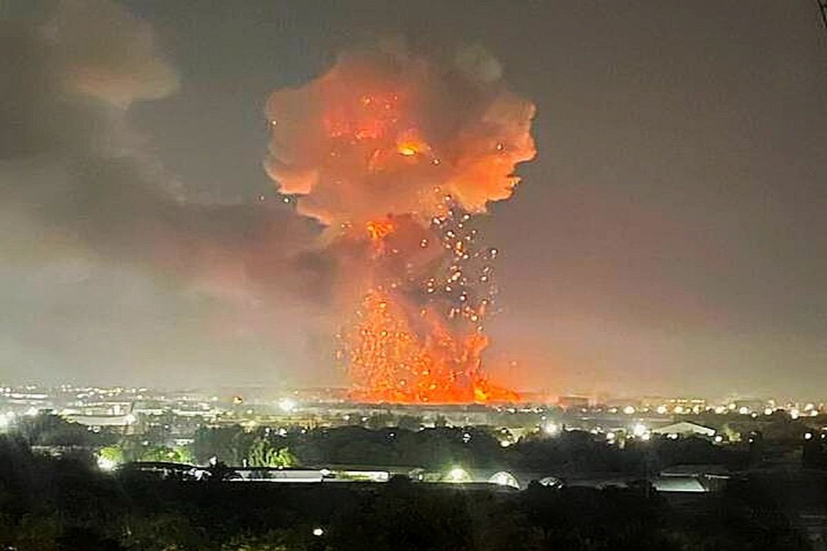 گمرک ازبکستان منفجر شد + فیلم و عکس