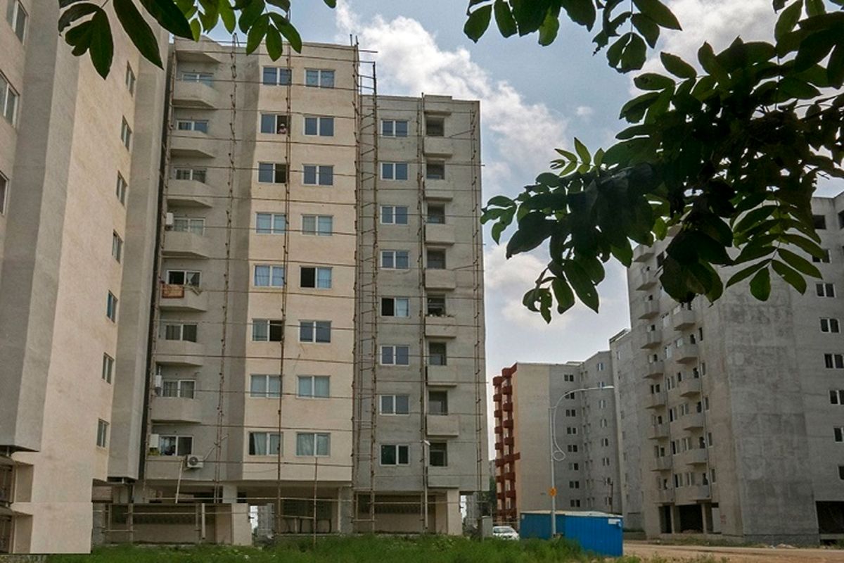 ترفند سوداگران در خرید و فروش چند ۱۰۰ باره املاک