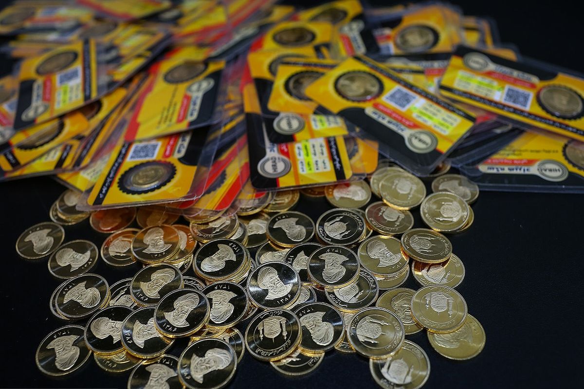 کاهش ۶۵۰ هزار تومانی قیمت سکه در یک روز / ریزش قیمت سکه ادامه دارد؟