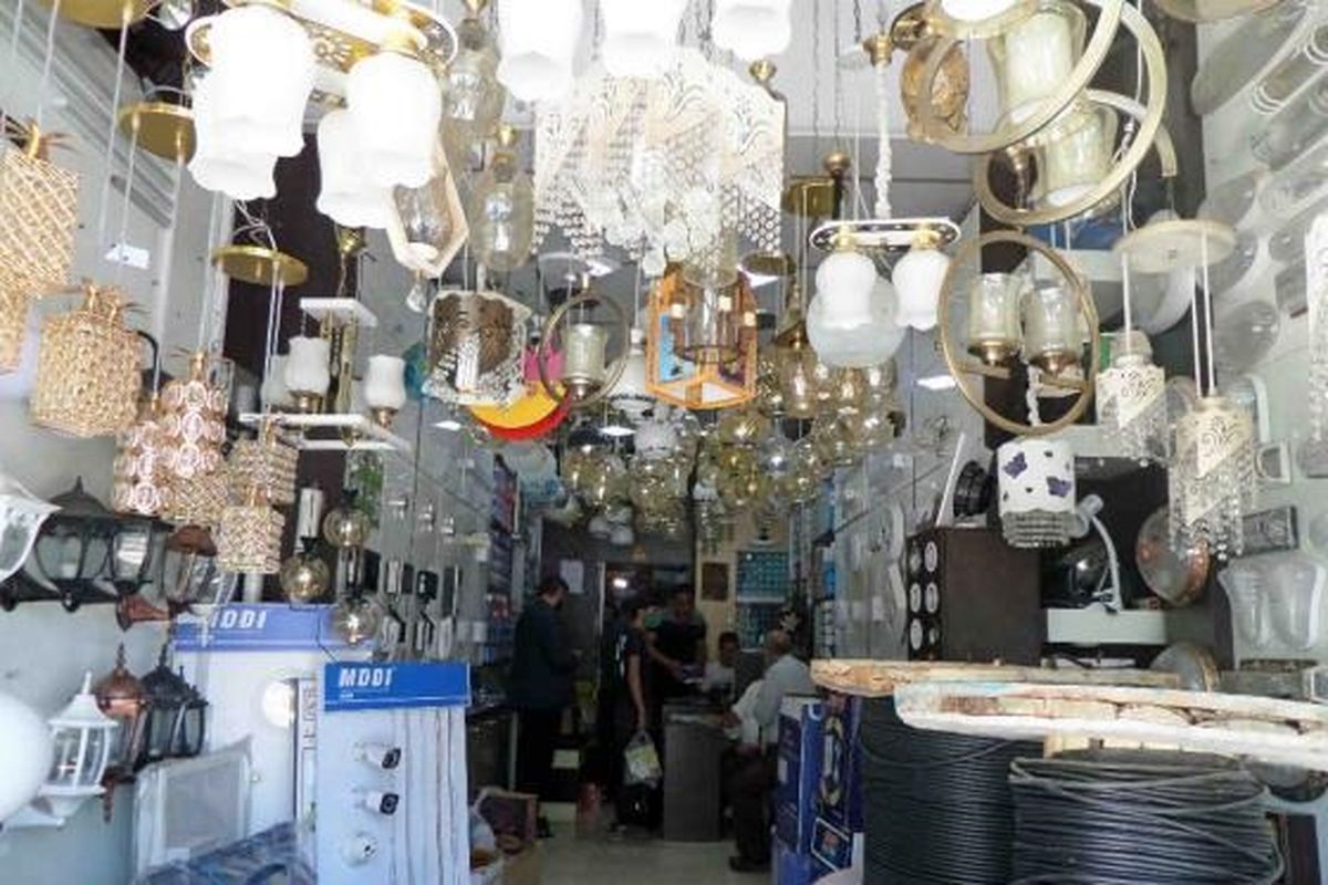 آخرین قیمت لوازم برقی ساختمان / آیفون و کابل برق به چه قیمتی فروخته می شود؟