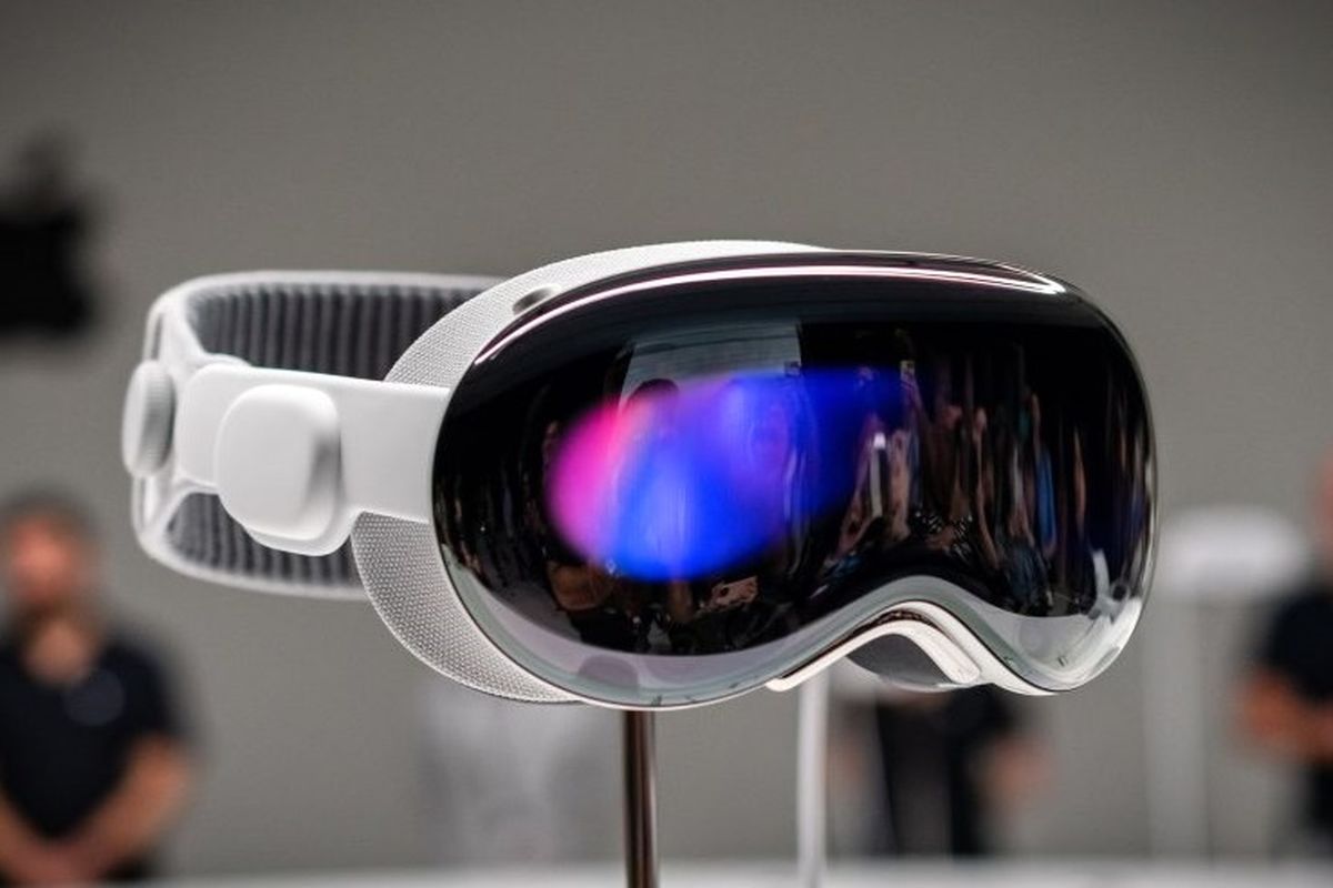 اپل برای فروش این هدست آموزش می‌دهد / آغاز پروژه از سال ۲۰۲۴