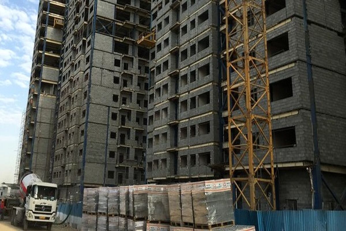 خطر خروج بخش خصوصی از بازار مسکن / عدم تمایل بانک‌ها به پرداخت تسهیلات