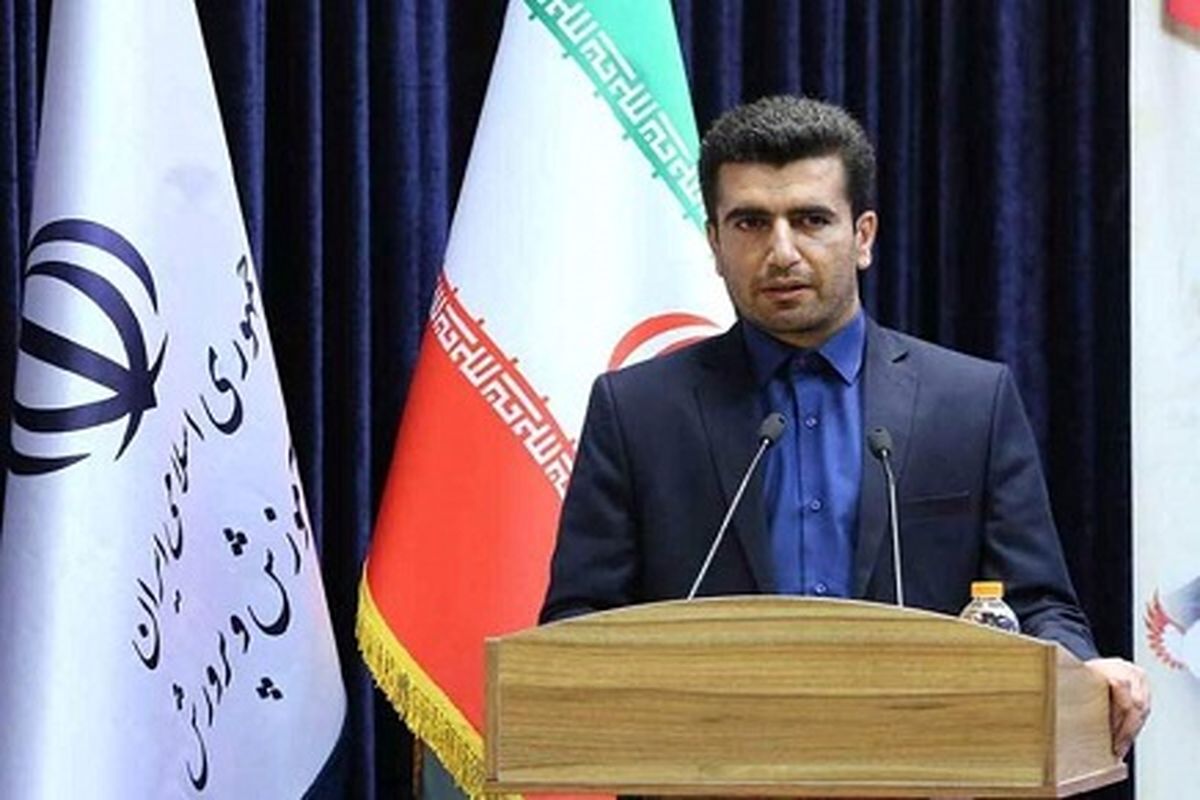 ستاری فرد: ۱۴۰ میلیارد تومان برای تجهیز مدارس به امکانات ورزشی پرداخت شد