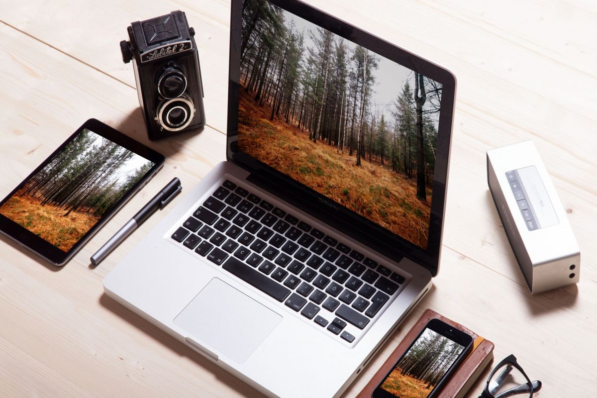 با رعایت این نکات از تلفن همراه و لپ‌تاپ خود محافظت کنید / چه کار های این دستگاه ها را نابود می کند ؟