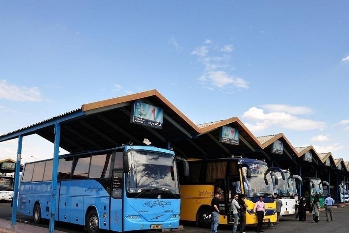 ناوگان اتوبوسی کشور لاغر شده است / قیمت اتوبوس نو ۲۰ میلیارد تومان شد