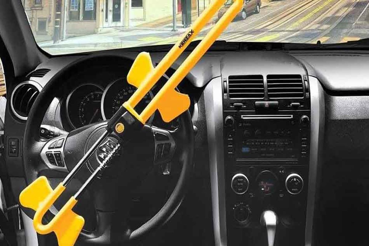 قیمت قفل فرمان خودرو هم میلیونی شد / خرید قفل فرمان خودرو چقدر هزینه دارد؟