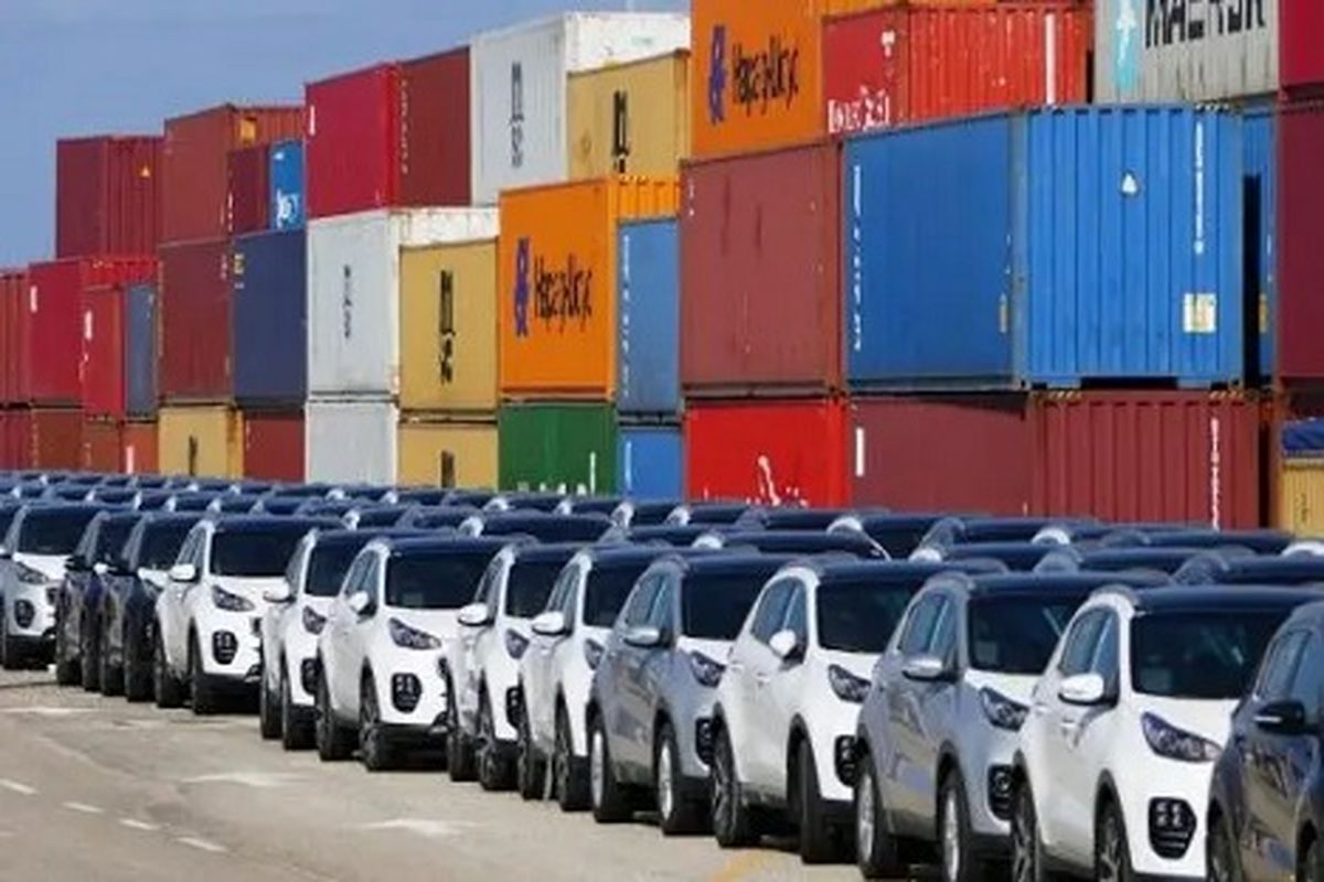 مخالفت جدی با واردات خودروهای کارکرده / این کار در شان ملت ایران نیست!