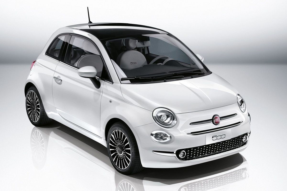 خودرو اروپایی پا به ایران گذاشت / پژو ۲۰۶ بخریم یا فیات؟ + فیلم