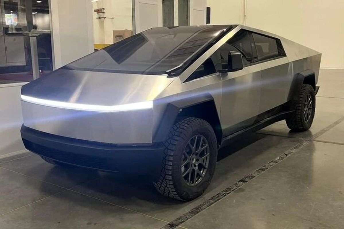 با غول جدید خودروسازی تسلا بیشتر آشنا شوید + عکس، قیمت و جزییات