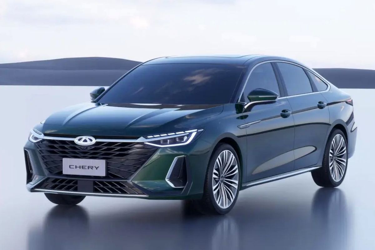 خودرو جدید چینی پا به ایران گذاشت / این سدان لوکس چه شکلی است؟