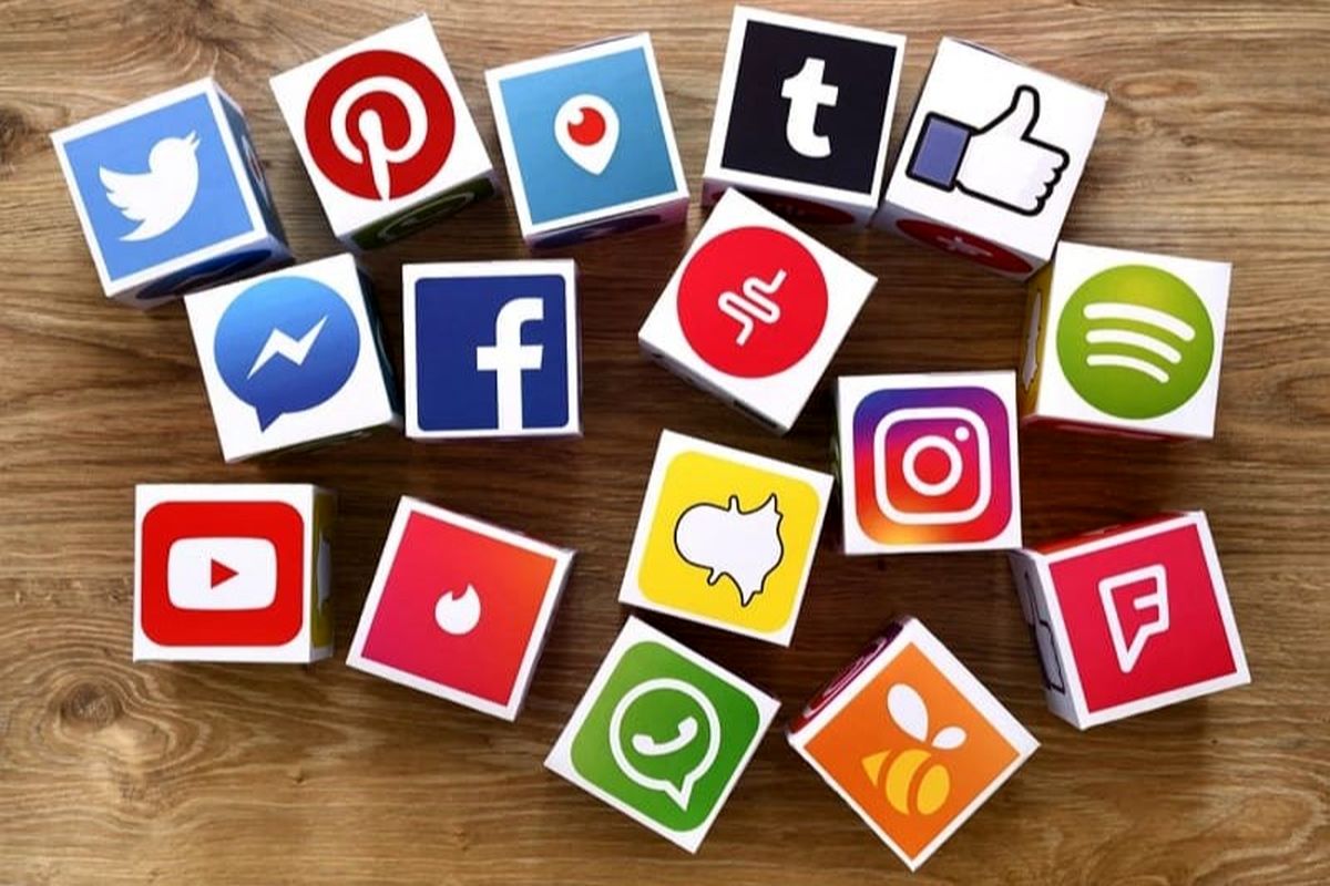 اعمال محدودیت جدید برای نوجوانان / این افراد حق دسترسی به شبکه های اجتماعی را ندارند