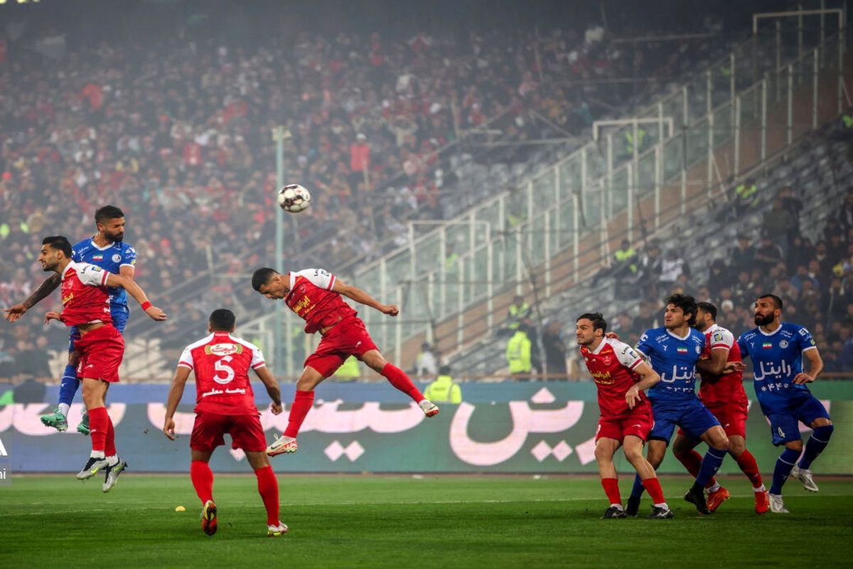 خوشحالی نکونام جواب شادی سرپرست پرسپولیس بود / قهرمانی جام ملت‌ها دور از انتظار است