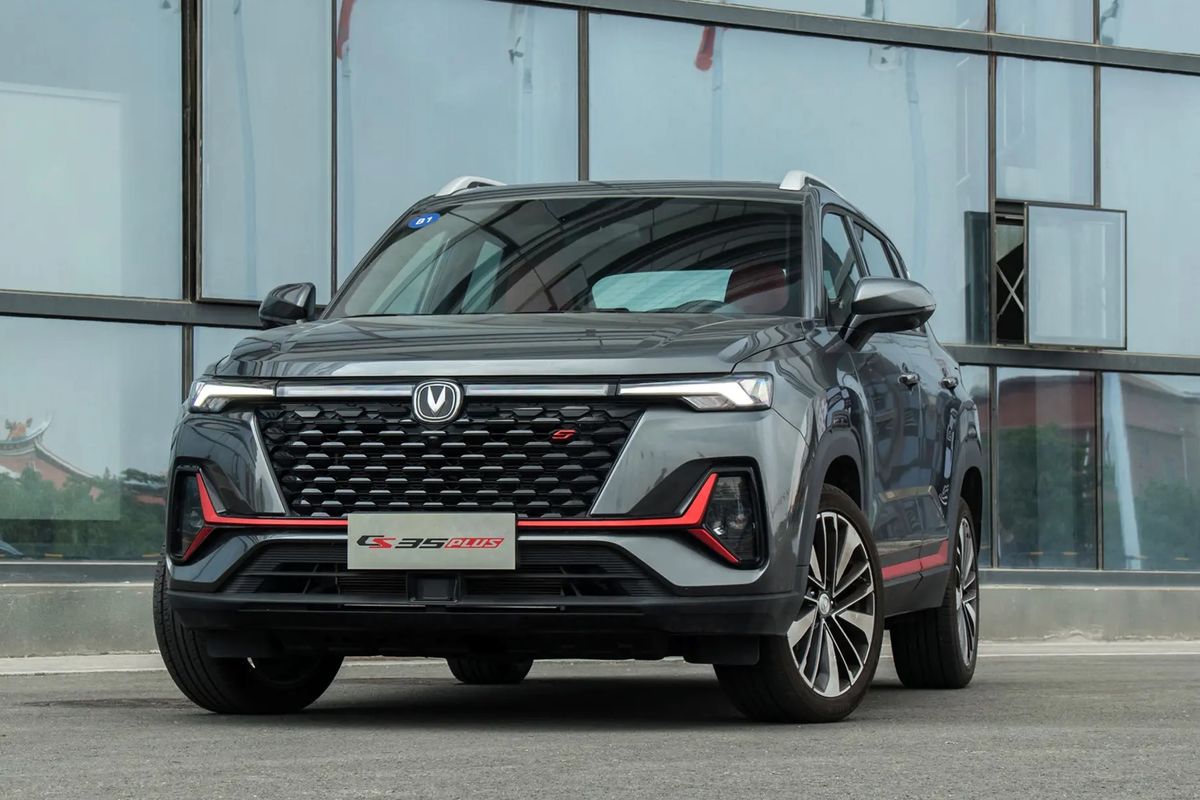 همه چیز درباره لوکس‌ ترین خودروی وارداتی سایپا + قیمت و امکانات