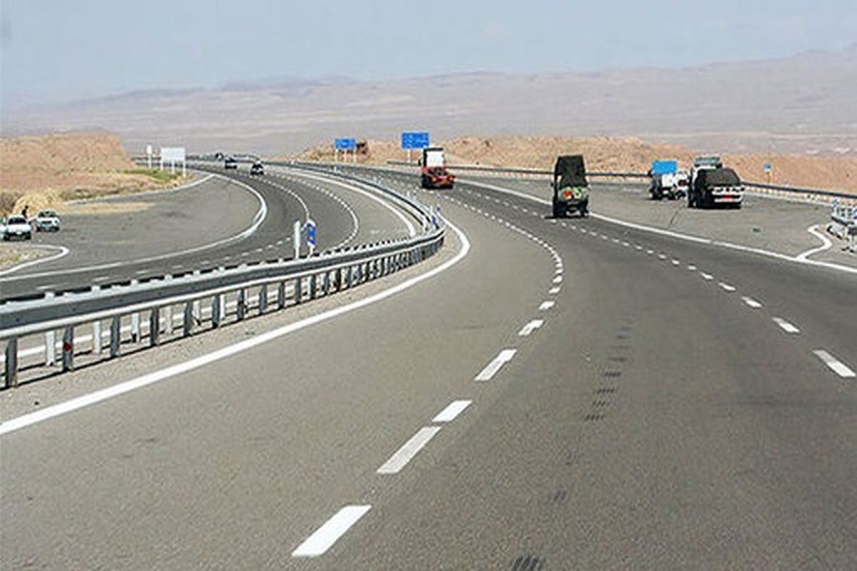 هزینه ۱۰۰ هزار میلیاردی پروژه های راهسازی کشور / ساخت آزادراه ها سرعت می گیرد