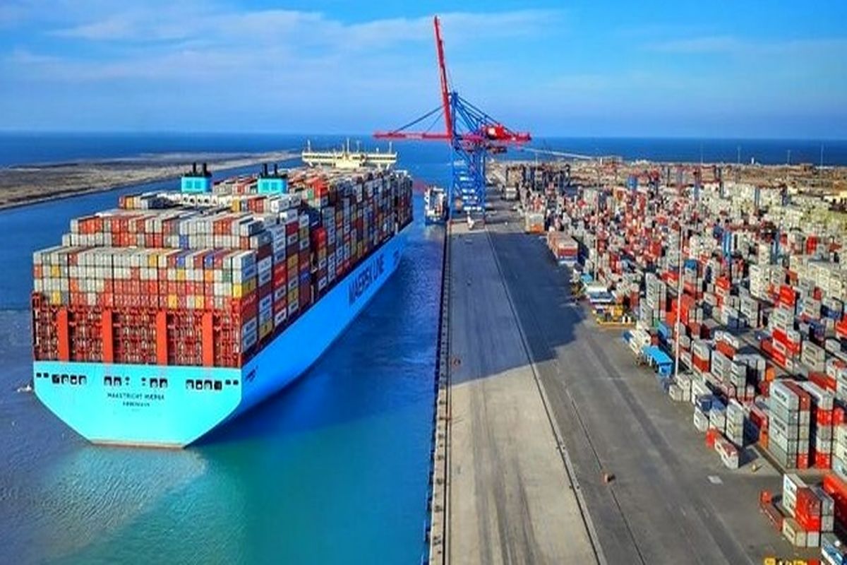 رشد چشمگیر تجارت خارجی ایران با کشورهای همسایه / میزان واردات شمش طلا اعلام شد