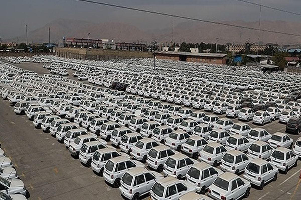 صعود قیمت پر فروش ترین خودروی ایران / احتمال افزایش قیمت خودرو در سال جدید قوت گرفت