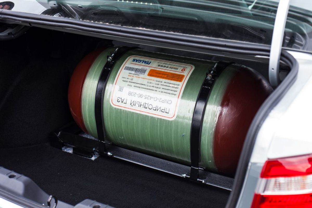 بلایی که قیمت بنزین بر سر خودروهای گازسوز آورد