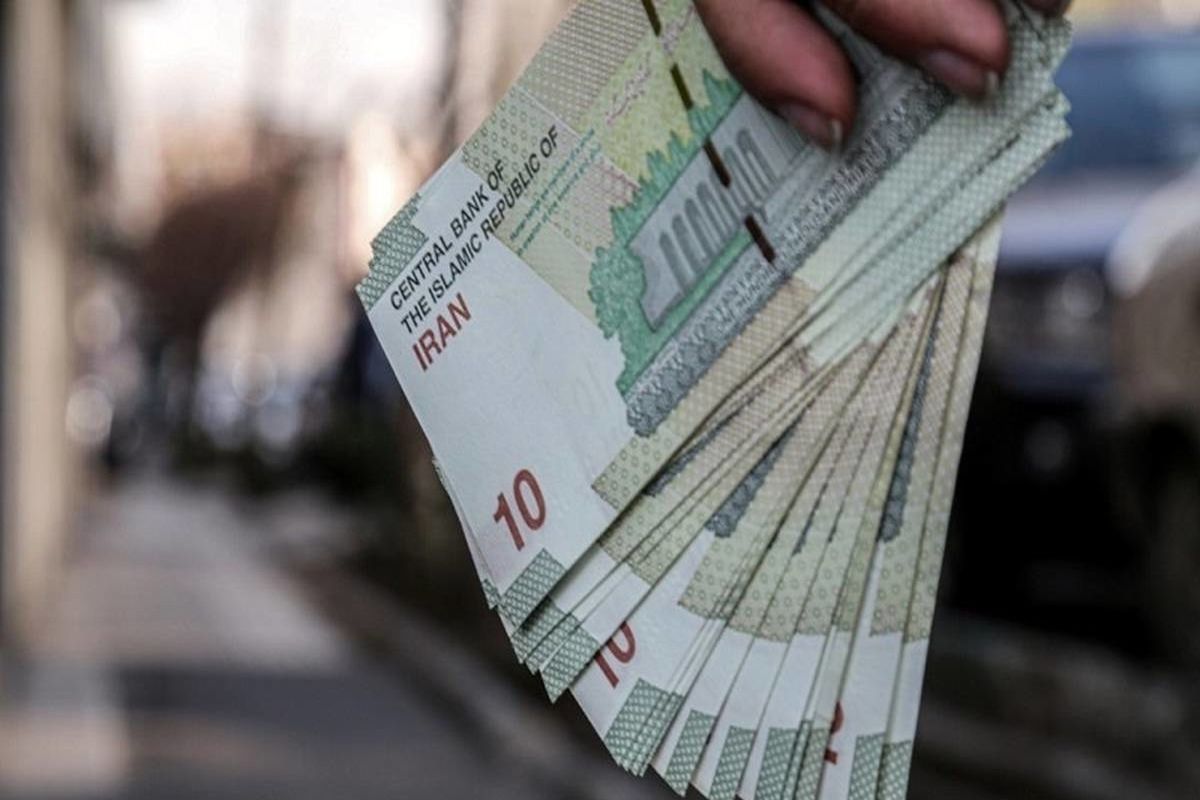 پیشنهاد رسمی مجلس برای افزایش دستمزد ۱۴۰۴ کارگران اعلام شد