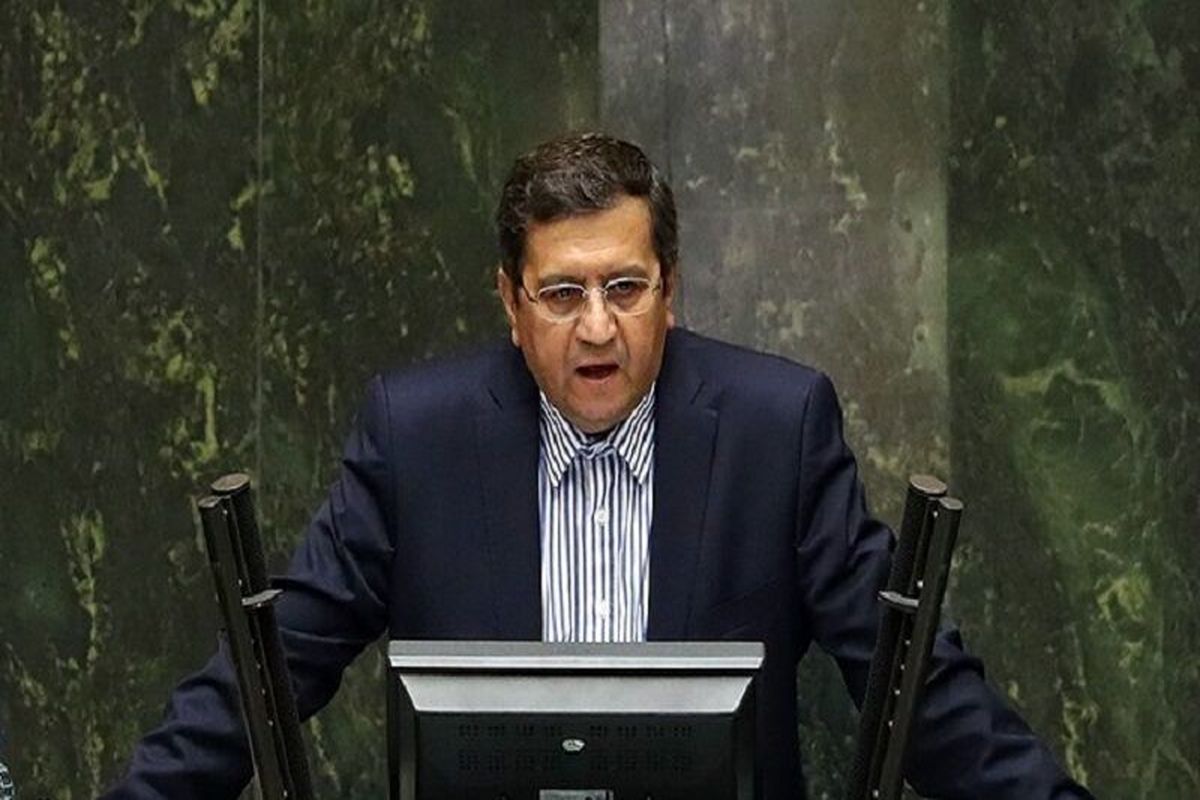 استیضاح وزیر اقتصاد فعلا اشتباه است/ نباید فرصت اکسپو ژاپن از دست می رفت