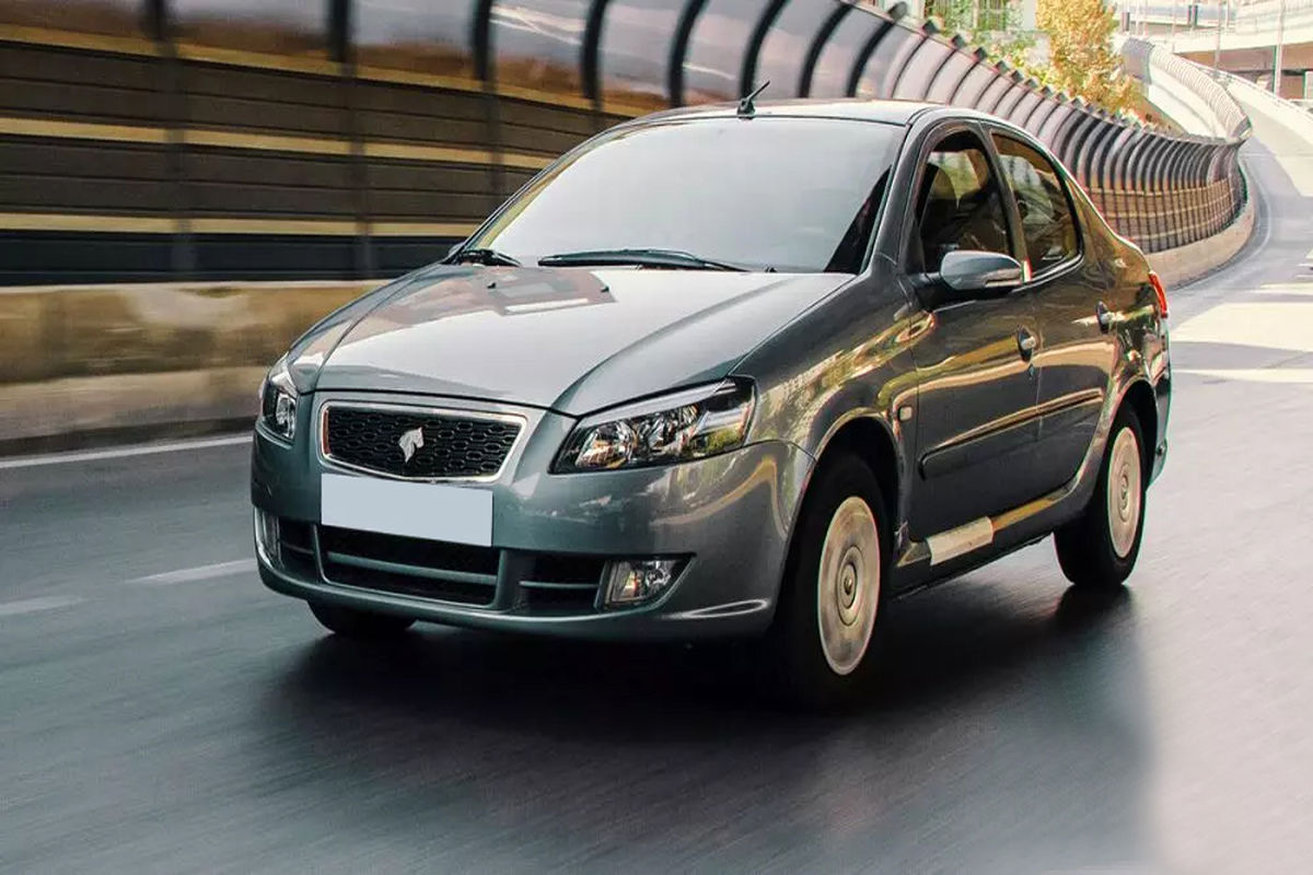 خودرو اقتصادی ایران خودرو در بازار چند شد؟ / لیست قیمت انواع رانا پلاس