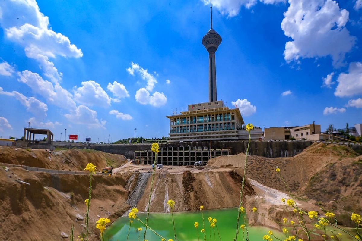 ساخت هتل برج میلاد به دست خارجی ها