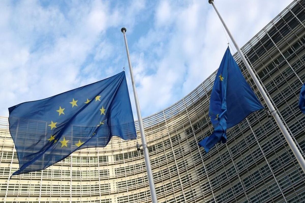 حقوق مشاغل عالی رتبه در اروپا چقدر است؟