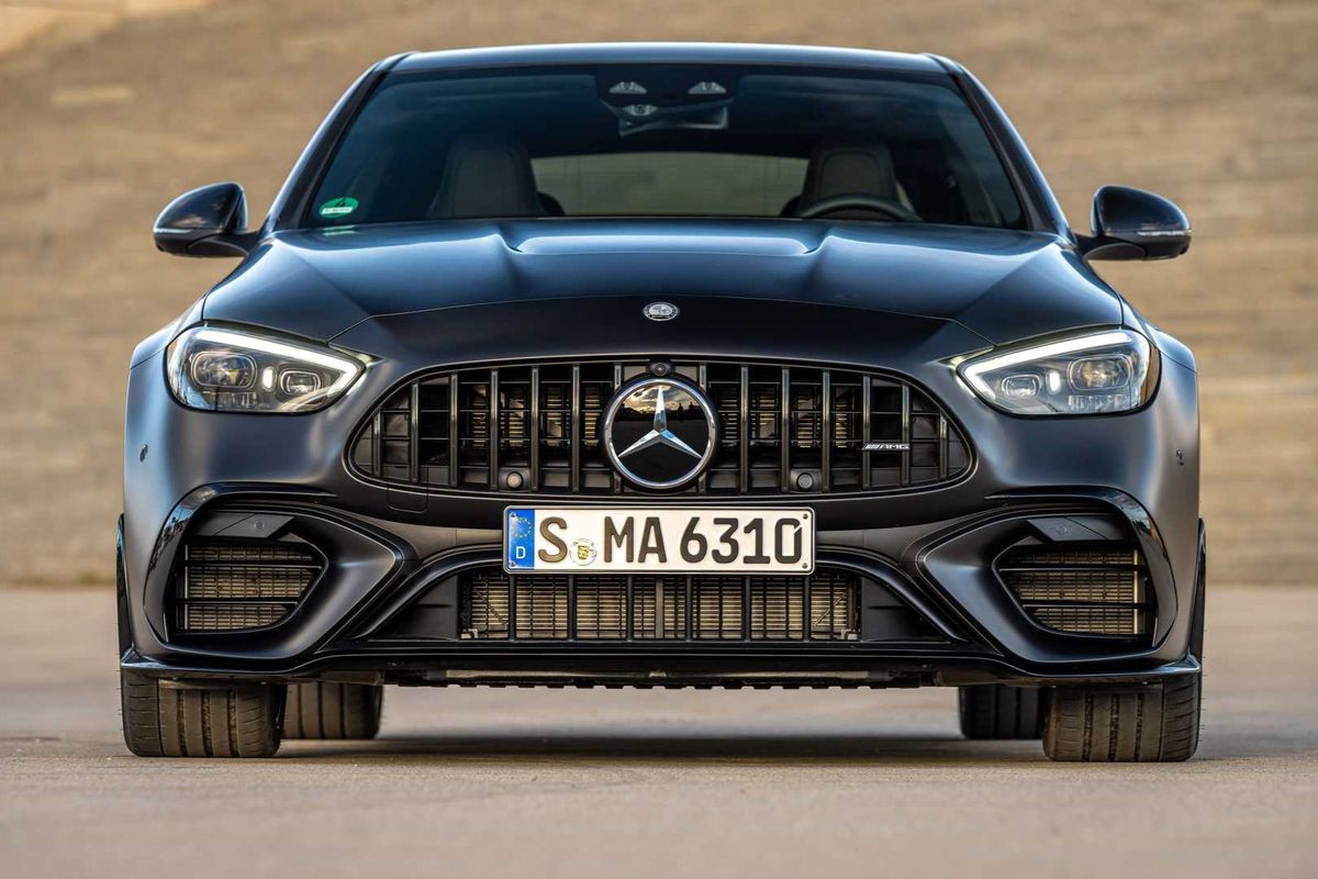 قیمت شاهکار جدید بنز اعلام شد + عکس