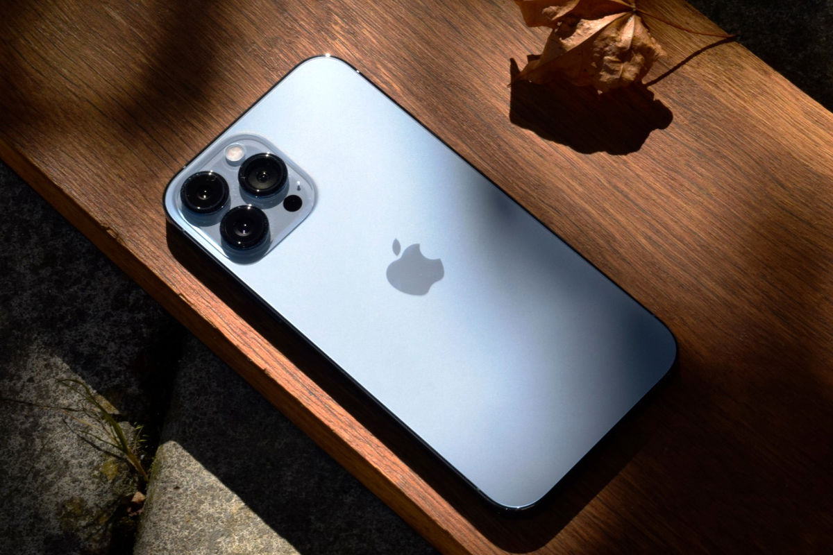 گوشی های پرفروش آیفون چند شد؟ + جدول قیمت