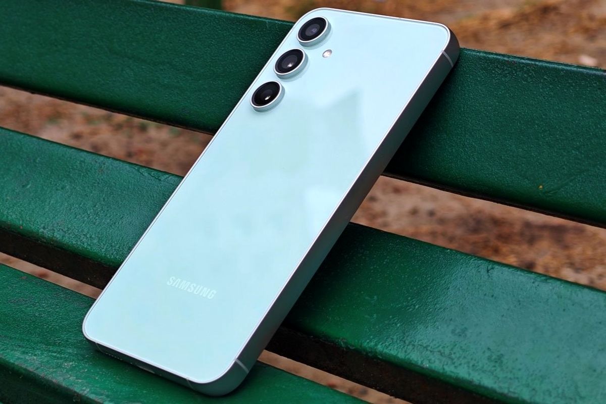 رسمی/ سامسونگ گلکسی اس ۲۴ FE در راه است